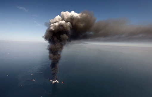 BP must continue paying claims during settlement review